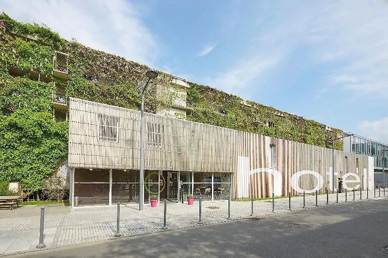***  B&B Hotel Lille Centre Grand Palais فرنسا