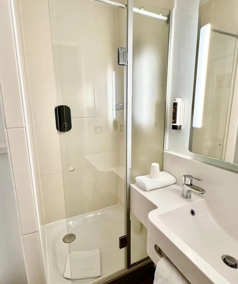 B&B HOTEL Lille Centre Grand Palais