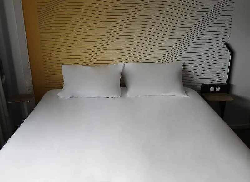B&B HOTEL Lille Centre Grand Palais France
